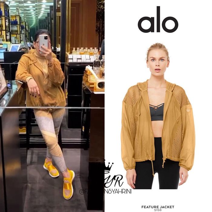 Aloyoga dengan seri Feature Jacket.