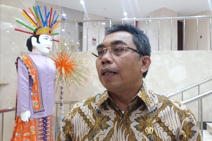 Gembong Warsono.