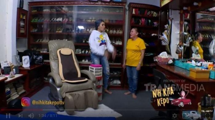 Lama Tak Muncul di Layar Televisi, Begini Potret Rumah Mpok Atiek: Emak Sendirian