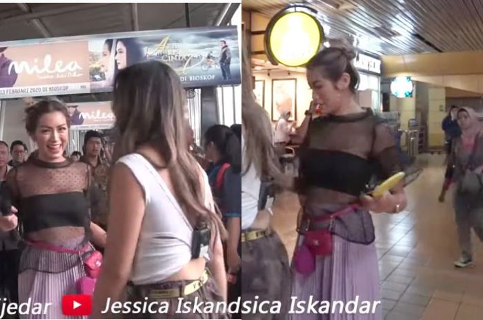 Penampilan seksi Jessica Iskandar pacar Richard Kyle pakai baju transparan saat naik kereta KRT Commuter Line pertama kalinya