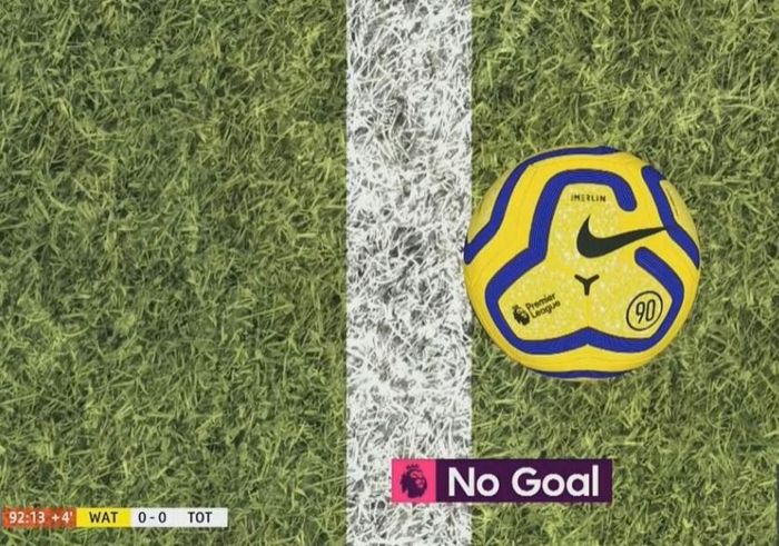 Keputusan teknologi garis gawang yang membuktikan tembakan Erik Lamela tidak menghasilkan gol untuk Tottenham Hotspur.