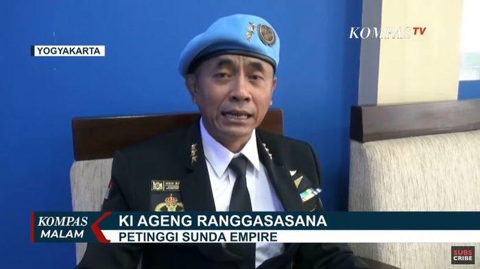 Petinggi Sunda Empire, Ki Ageng Ranggasasana menyebutkan Raja Keraton Agung Sejagat, yakni Toto Santoso Hadiningrat disebutkan pernah berada di Sunda Empire.