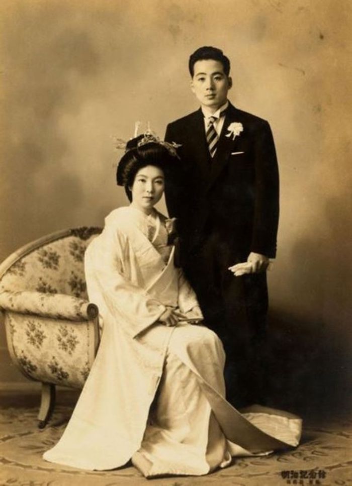 Foto lama Yuko dan Suaminya ketika masih muda.