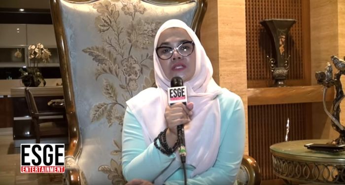 Sarita Abdul Mukti sebut anak bungsunya dibuat menangis Jennifer Dunn