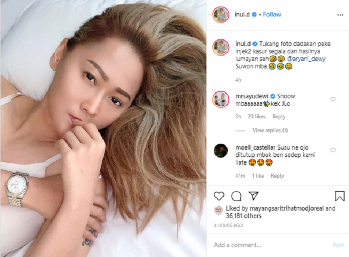 Inul Daratista berpose cantik di ranjang dan tuai pujian.