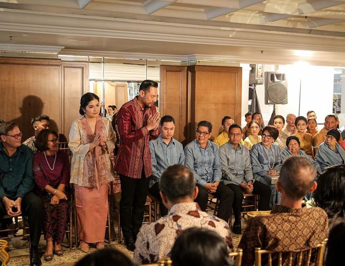 tampilan Annisa Pohan saat hadiri acara lamaran sepupu