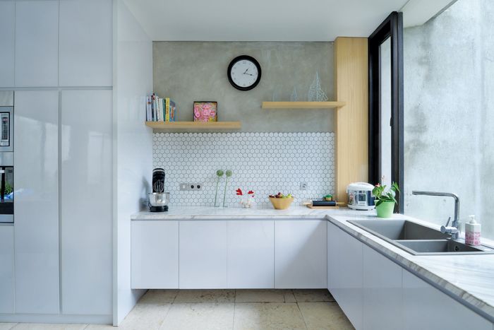 Mengekspos Material Intip Dapur  Bergaya Tropis Unfinished   Mengekspos Material Intip Dapur  Bergaya Tropis Unfinished