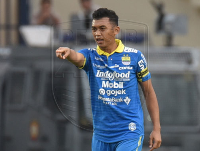 Abdul Aziz Lutfi Akbar ketika ditunjuk menjadi kapten Persib Bandung.PERSIB.co.id/Gregorius Aditya Katuk
