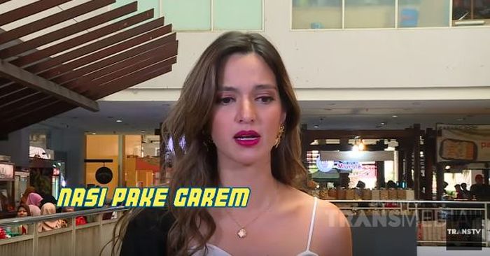 Nia Ramadhani mengaku pernah makan nasi pakai garam