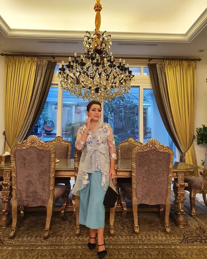 Ruang makan Mayangsari