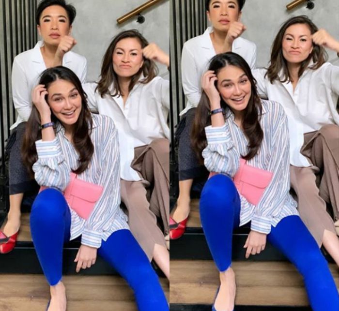 Penampilan Luna Maya saat bergaya kasual