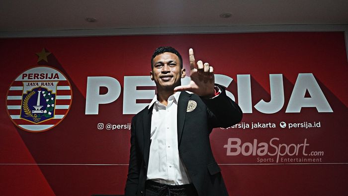 Penyerang asal Papua, Osvaldo Haay, diperkenalkan sebagai pemain anyar Persija Jakarta pada musim 2020.