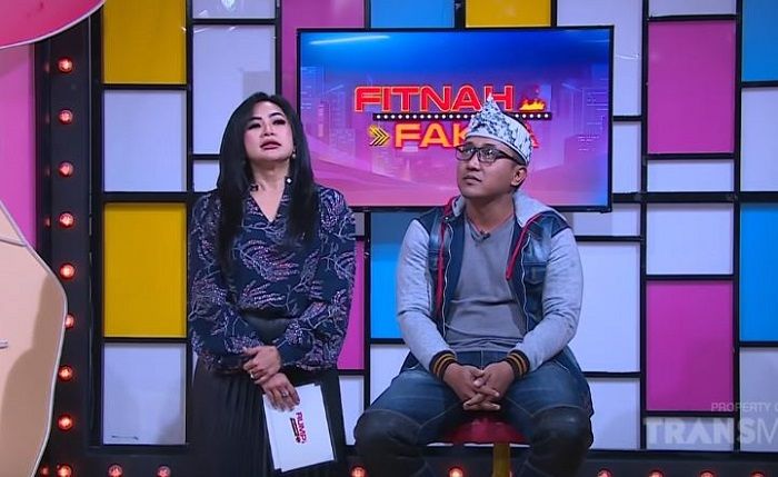 Feni Rose bertanya, apakah benar Teddy sempat pergi ke gunung usai autopsi