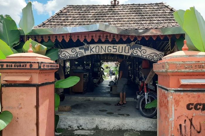 Warung Kongsuu sebagai badan usaha untuk menghidupi Panti Asuhan.