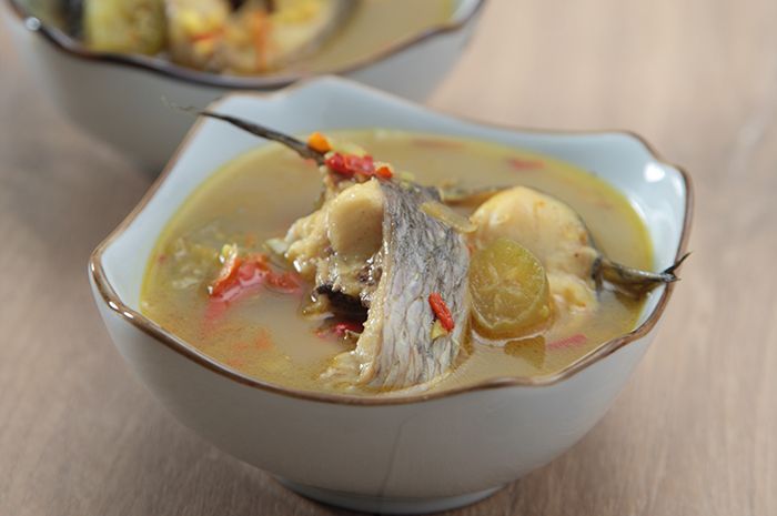 Pindang ikan asam pedas
