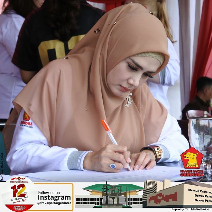 Tampilan Mulan Jameela