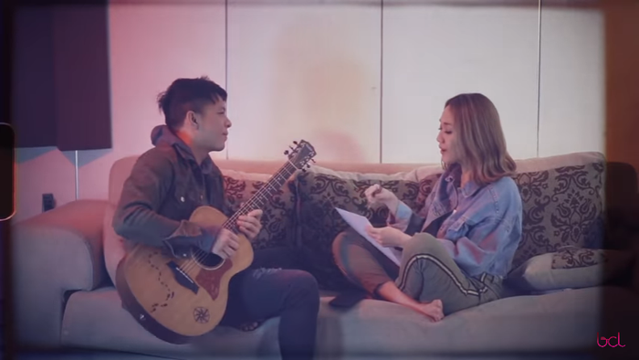 BCL dan Ariel NOAH rilis ulang lagu Menghapus Jejakmu.