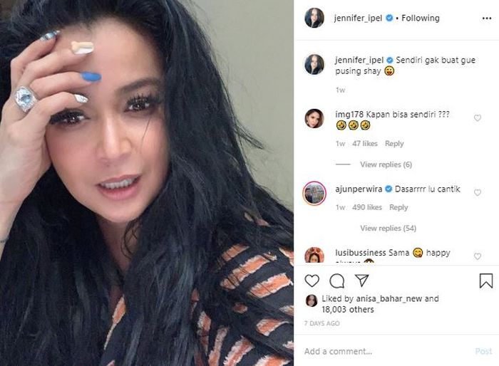 Ajun Perwira unggah foto mesra dengan Jennifer Jill saat rayakan Galungan