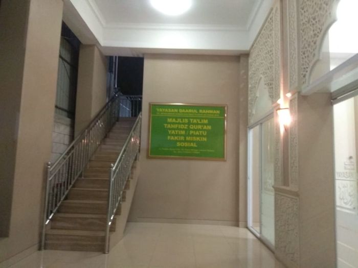 Suasana Yayasan Panti Asuhan Yatim Daarul Rahman di kawasan Pejaten Barat, Jakarta Selatan, Jumat (20/2/2020).