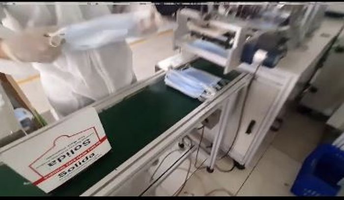 klarifikasi dari pihak masker Solida melalui akun sosial media mengenai cara memproduksi masker sesuai standar kesehatan