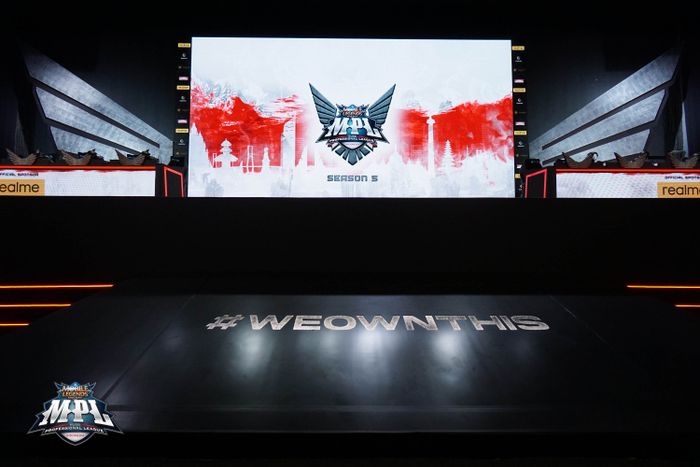 Arena view from MPL ID Season 5 competition event