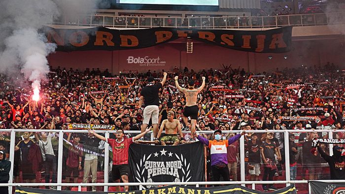 Suporter Persija Jakarta, The Jak Mania.