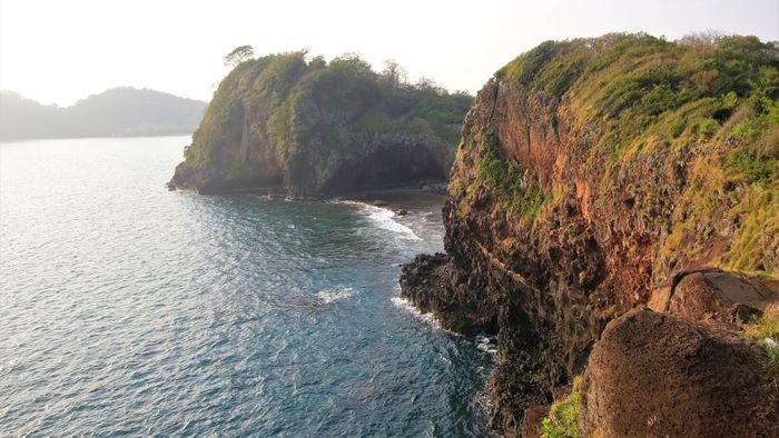 Pulau Sangiang Destinasi Yang Wajib Dikunjungi Di Selat Sunda Semua Halaman National Geographic