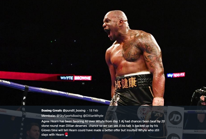 Petinju kelas berat Inggris, Dillian Whyte. 