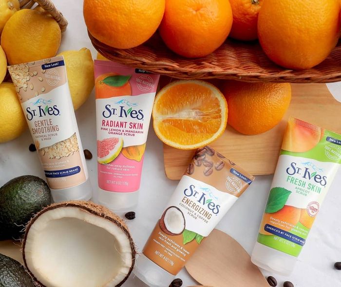 Perbedaan Physical Exfoliator dan Chemical Exfoliator, Wajib Tahu