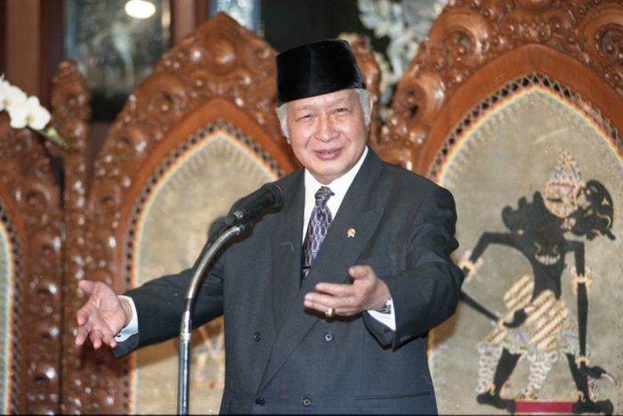Soeharto, Supersemar mengantarnya ke pucuk tertinggi pemimpin Indonesia