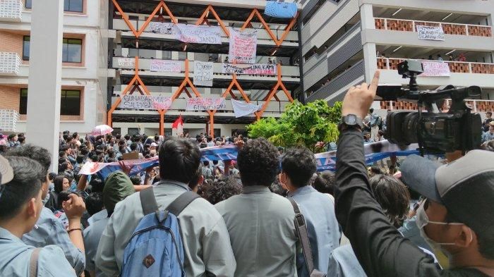 Mhasiswa paling banyak terpapar virus corona di Jakarta