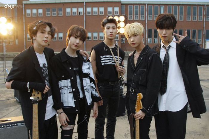Suka K-Pop? Harus Tahu Juga 5 Grup Band Korea yang Keren Ini! - CewekBanget