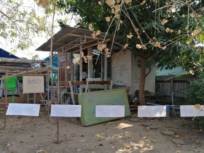 Ruang isolasi sendiri di rumah
 