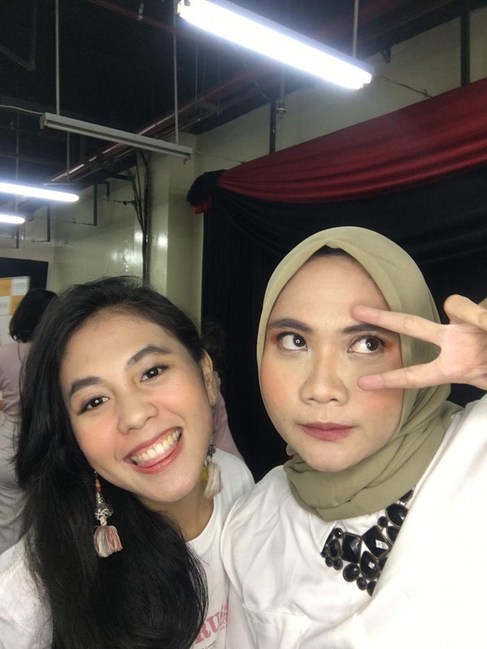 Gaby Nainggolan di acara Makeup Class Stylo Indonesia x Y.O.U Makeup