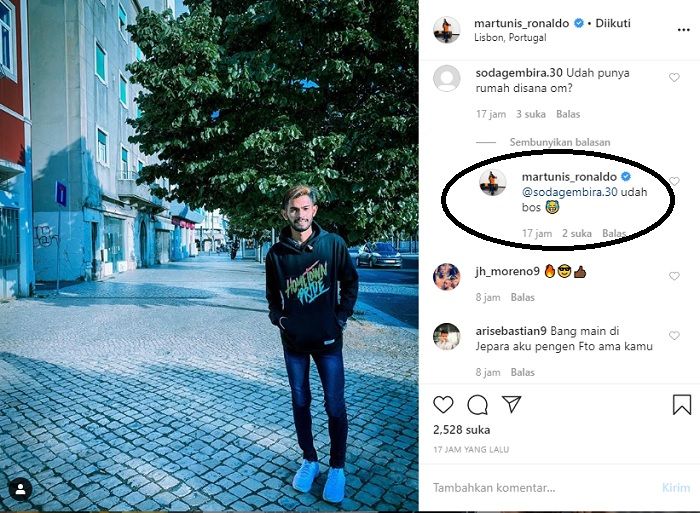 Jawaban Martunis ketika ditanya netizen mengenai kediamannya di Portugal.