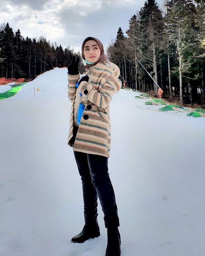 Imel Putri Cahyati, mantan istri pacar Zaskia Gotik