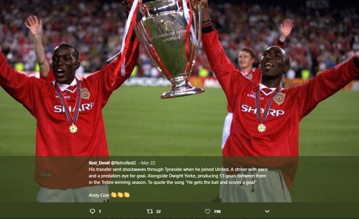 Dua striker Manchester United, Dwight Yorke dan Andy Cole.