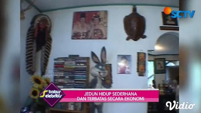 Bagian dalam rumah.