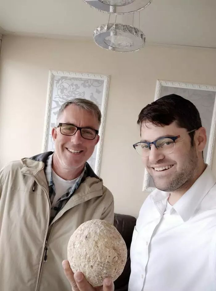 Moshe Manies and Uzi Rotstein