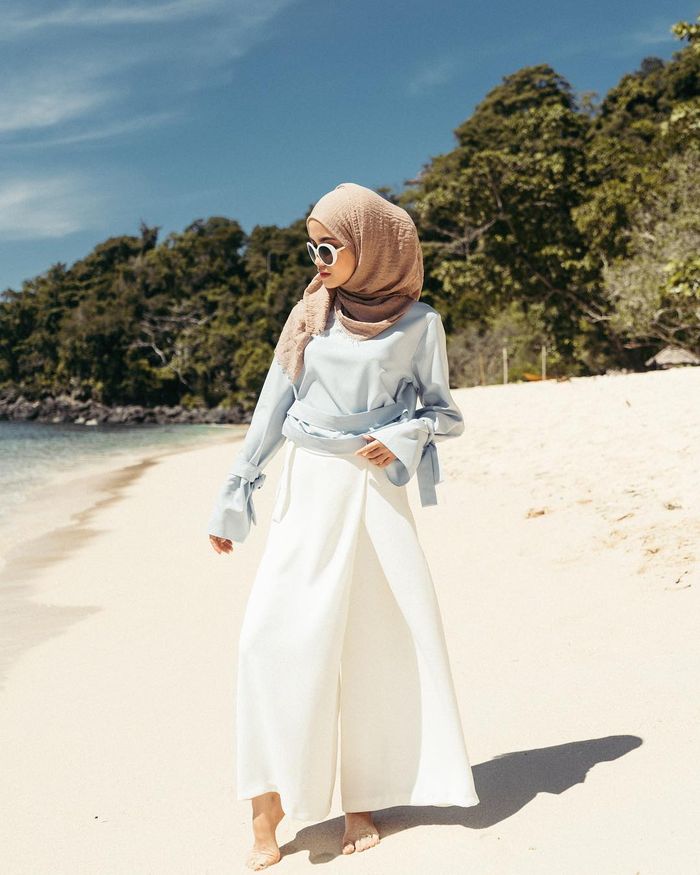 Inspirasi Fashion Hijab: Cara Mix and Match Warna Pastel ...