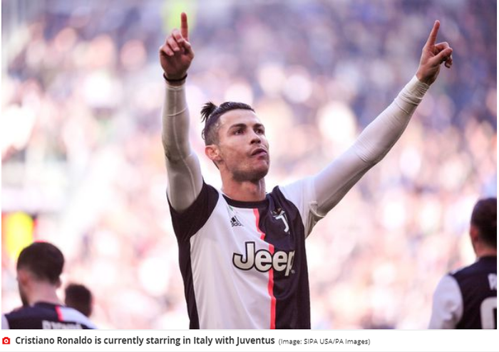Penyerang Juventus, Cristiano Ronaldo, sedang melakukan selebrasi.