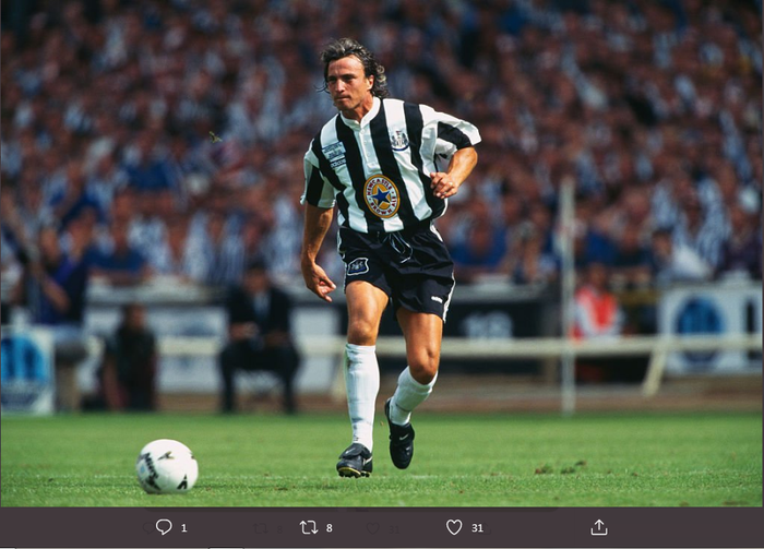 David Ginola saat masih berseragam Newcastle United.