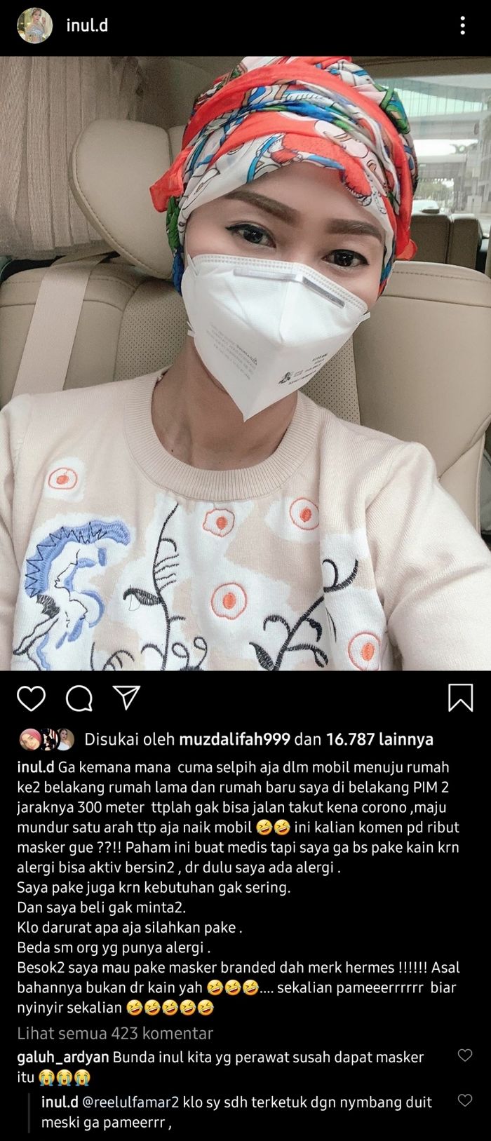 Inul Daratista ungkapkan alasannya memakai masker medis.