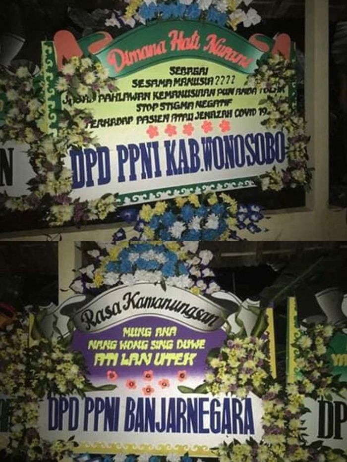 Karangan Bunga di TPU dan rumah Pak RT
