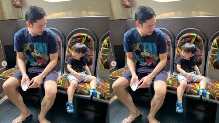 Raphael Moeis naik bus bersama Harvey Moeis