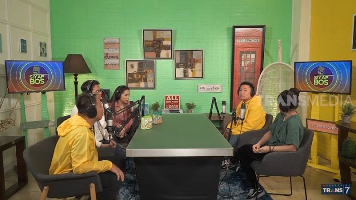 YouTube Trans7 Official__ Merry bongkar rahasia Raffi Ahmad saat jadi bintang tamu Siyap Bos