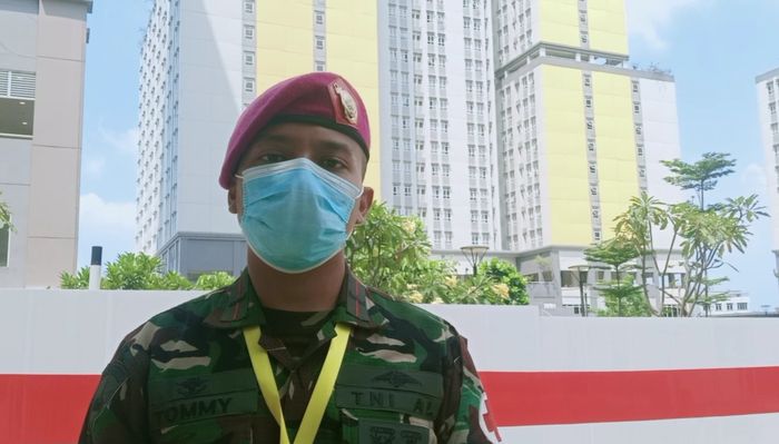 Letda Laut (K) dr. S. N. Tommy Antariksa SH, Koordinator dokter umum RSD Wisma Atlet sebutkan prosedur pemulangan pasien sembuh covid-19
