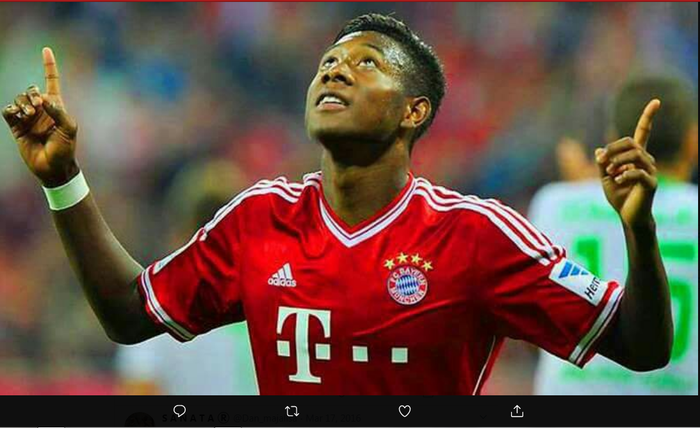 Bek kiri Bayern Muenchen, David Alaba, saat sedang merayakan gol ke gawang lawan.