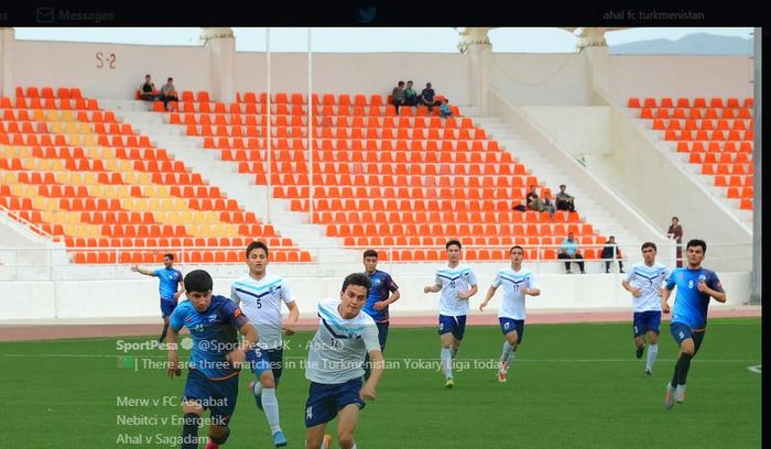 Salah satu pertandingan di Liga Turkmenistan yang tetap digelar di tengah penyebaran virus corona di banyak negara.