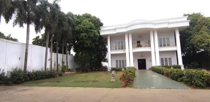 Rumah mewah yang jadi langganan sinetron